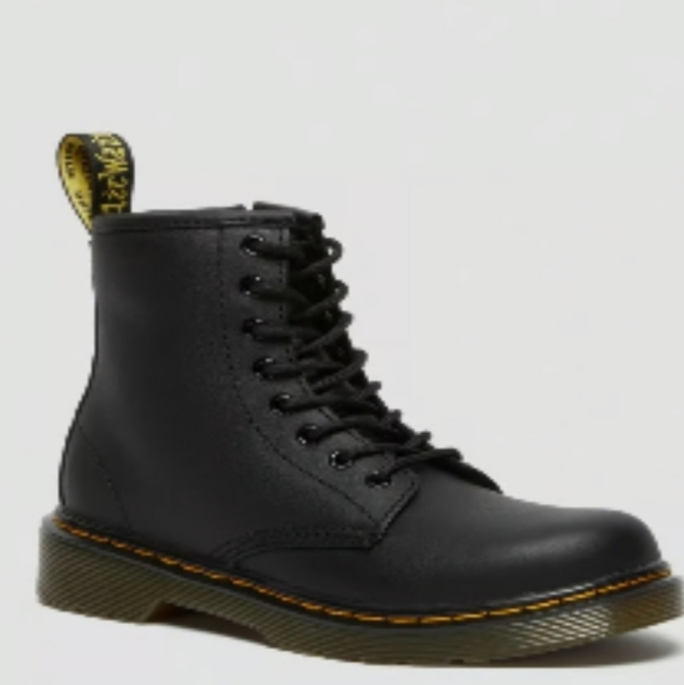 Dr. Marten 1460 Youth Size